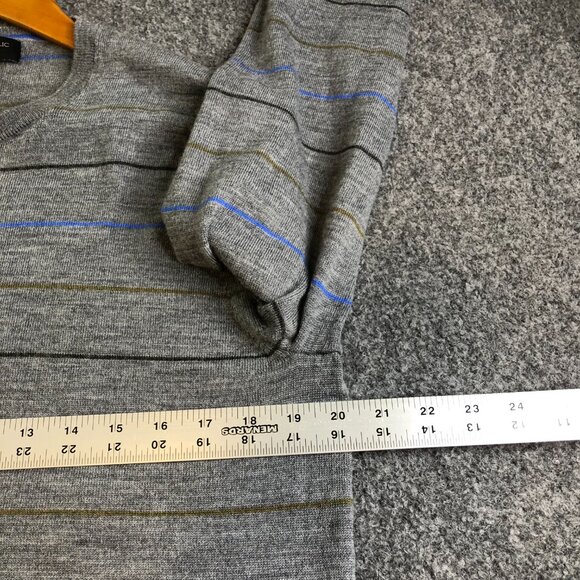 Banana Republic Sweater Mens Large Gray Blue Striped 100% Merino Wool Casual - Picture 5 of 8